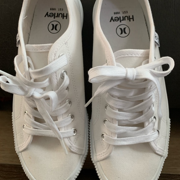 Hurley white canvas sneaker women’s size 6 - Picture 8 of 11